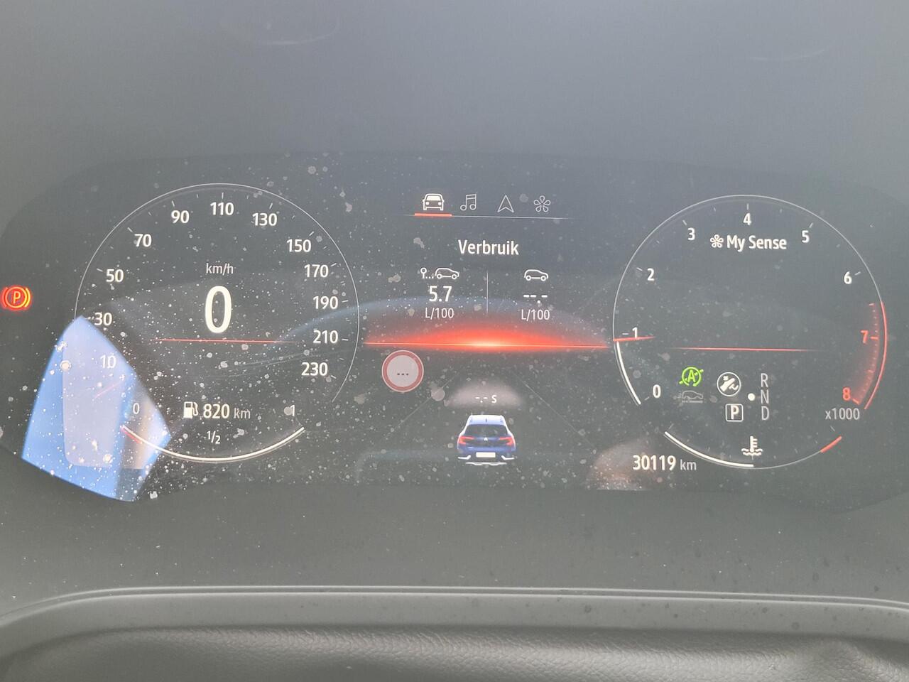 Renault CAPTUR 1.3 TCe 160 iconic (Hoge instap) BOSE | 360° Camera | Leder | Navigatie | Dealer Onderhouden