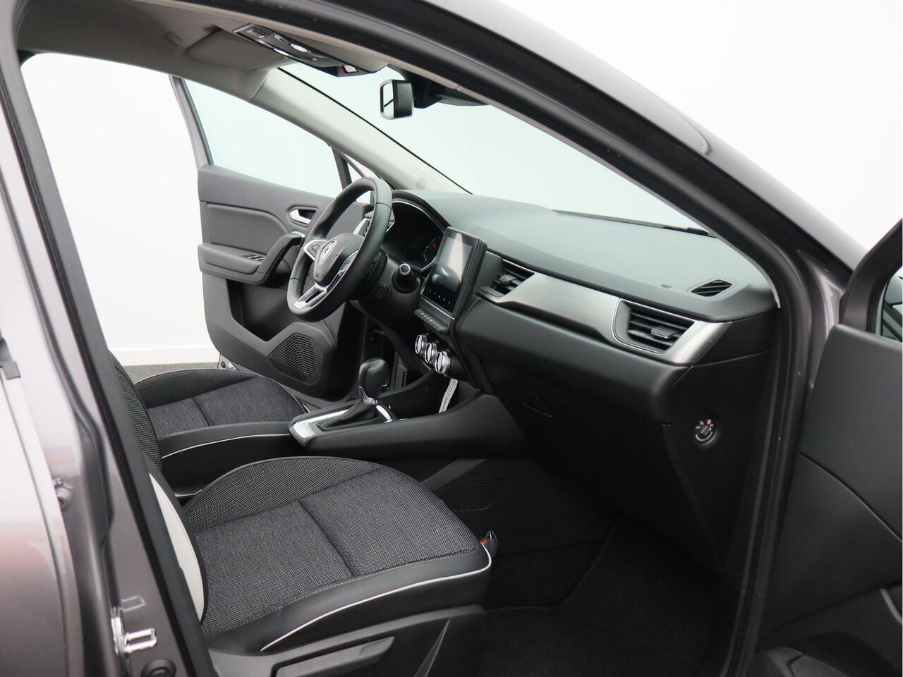 Renault CAPTUR 1.3 TCe 140 Intens/ automaat/ trekhaak/ zeer mooi!