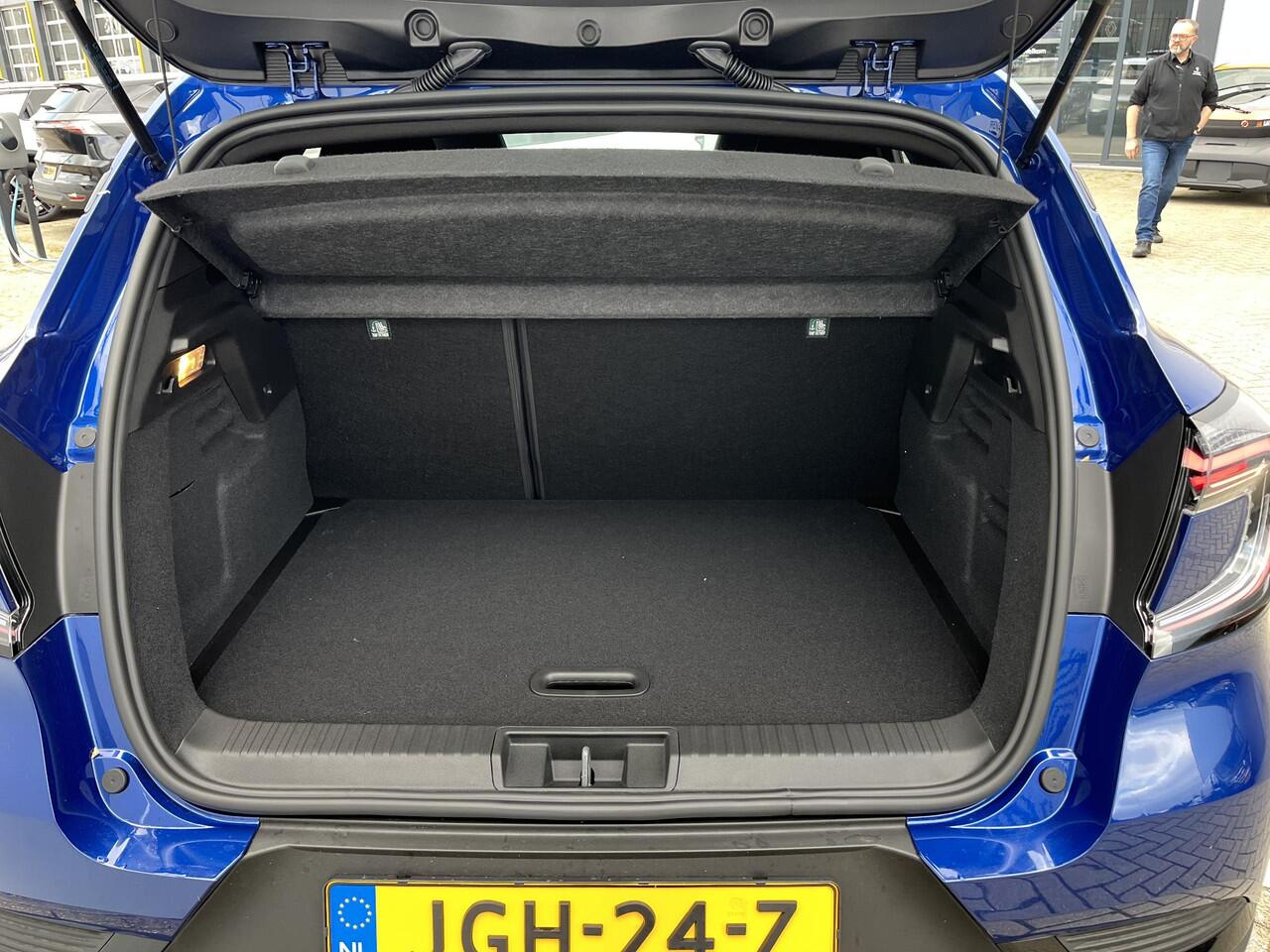 Renault CAPTUR 1.8 E-Tech full hybrid 160 esprit Alpine / Demo zuidoost / vraag naar beschikbaarheid