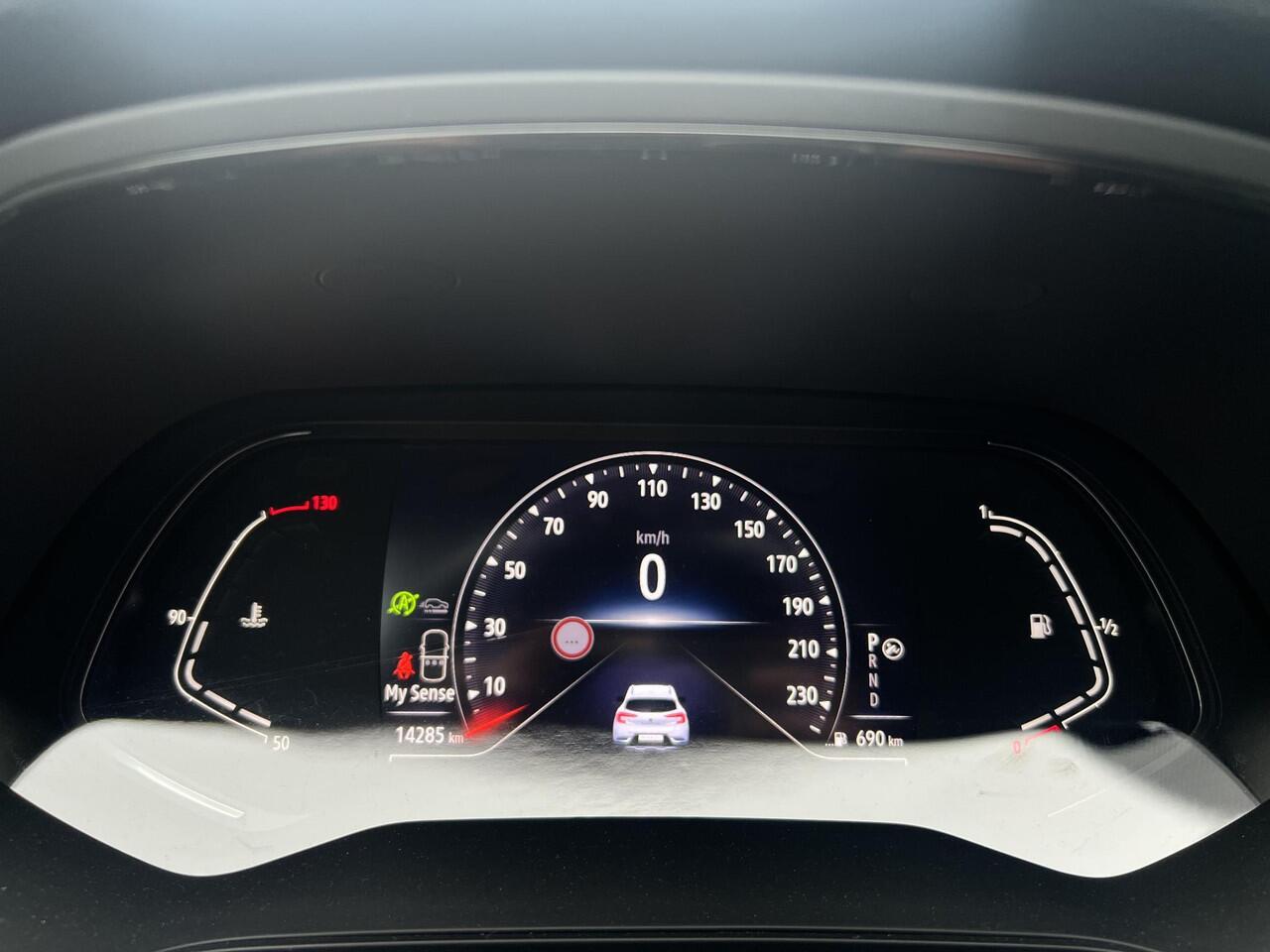 Renault CAPTUR 1.3 Techno 160 Automaat / Stoel- & Stuurverwarming / Achteruitrijcamera / Adaptieve Cruise Control / Navigatie / Apple Carplay & Android Auto / Parkeersensoren voor en achter / Climate Control