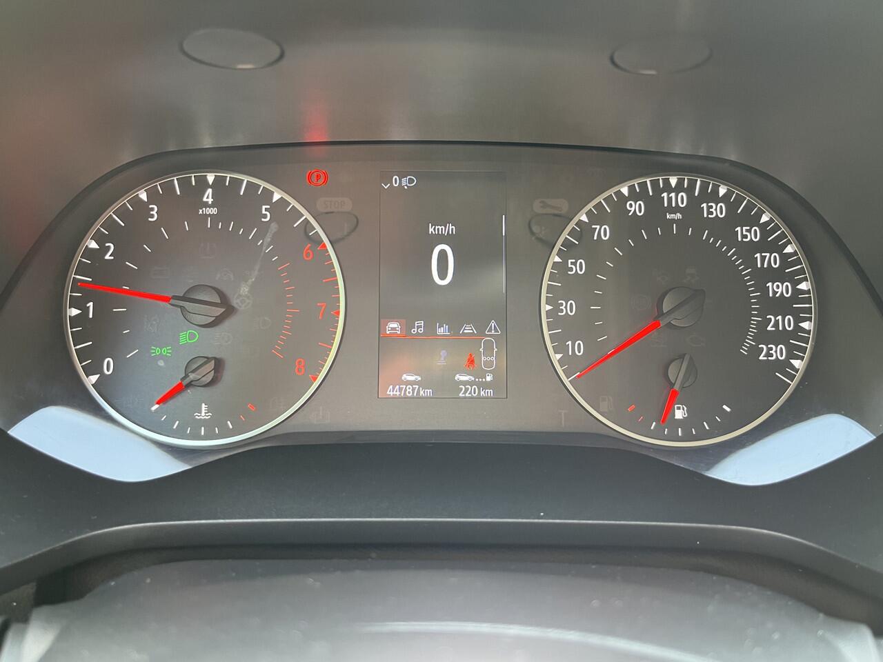 Renault CAPTUR 1.0 TCe 100 Zen | AIRCO | CARPLAY | CRUISE | LED | PDC | TREKHAAK