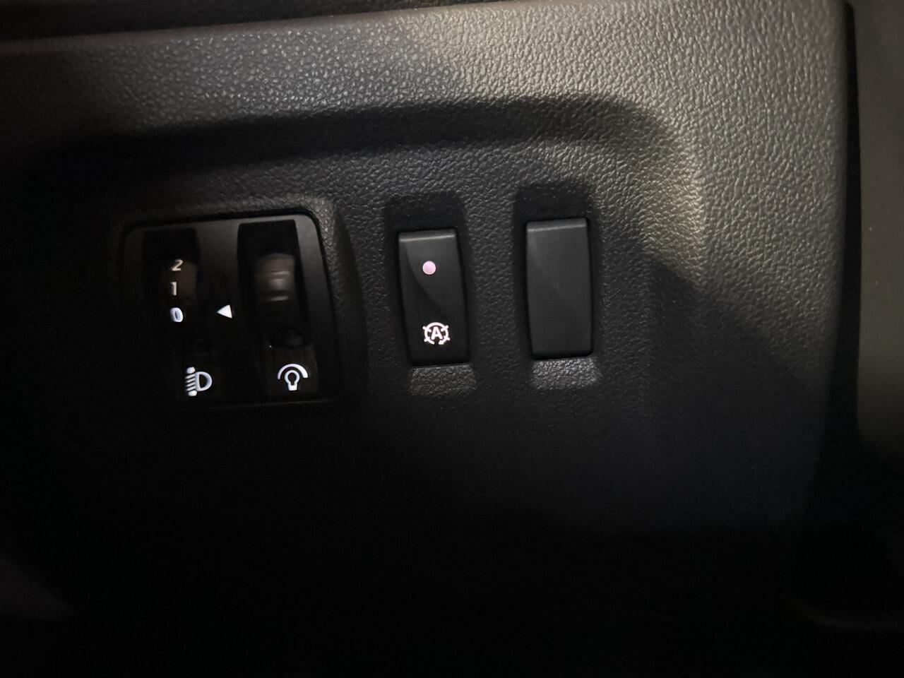 Renault CAPTUR 1.3 TCe Version S Navi.CruiseC.ClimaC.KeyEntry.150PK!!Pdc.LMV!!!