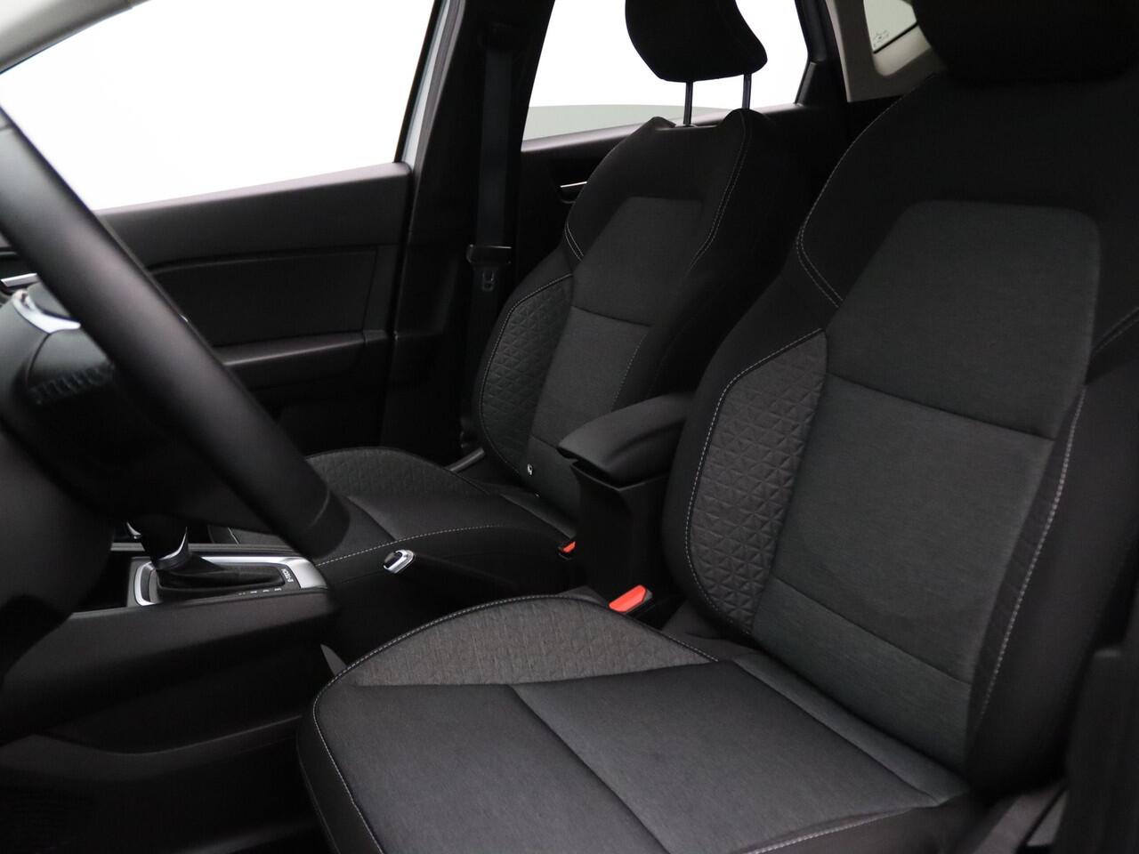 Renault CAPTUR E-Tech full hybrid 145pk techno Cruise | Climate | Navi | Parkeersens. achter