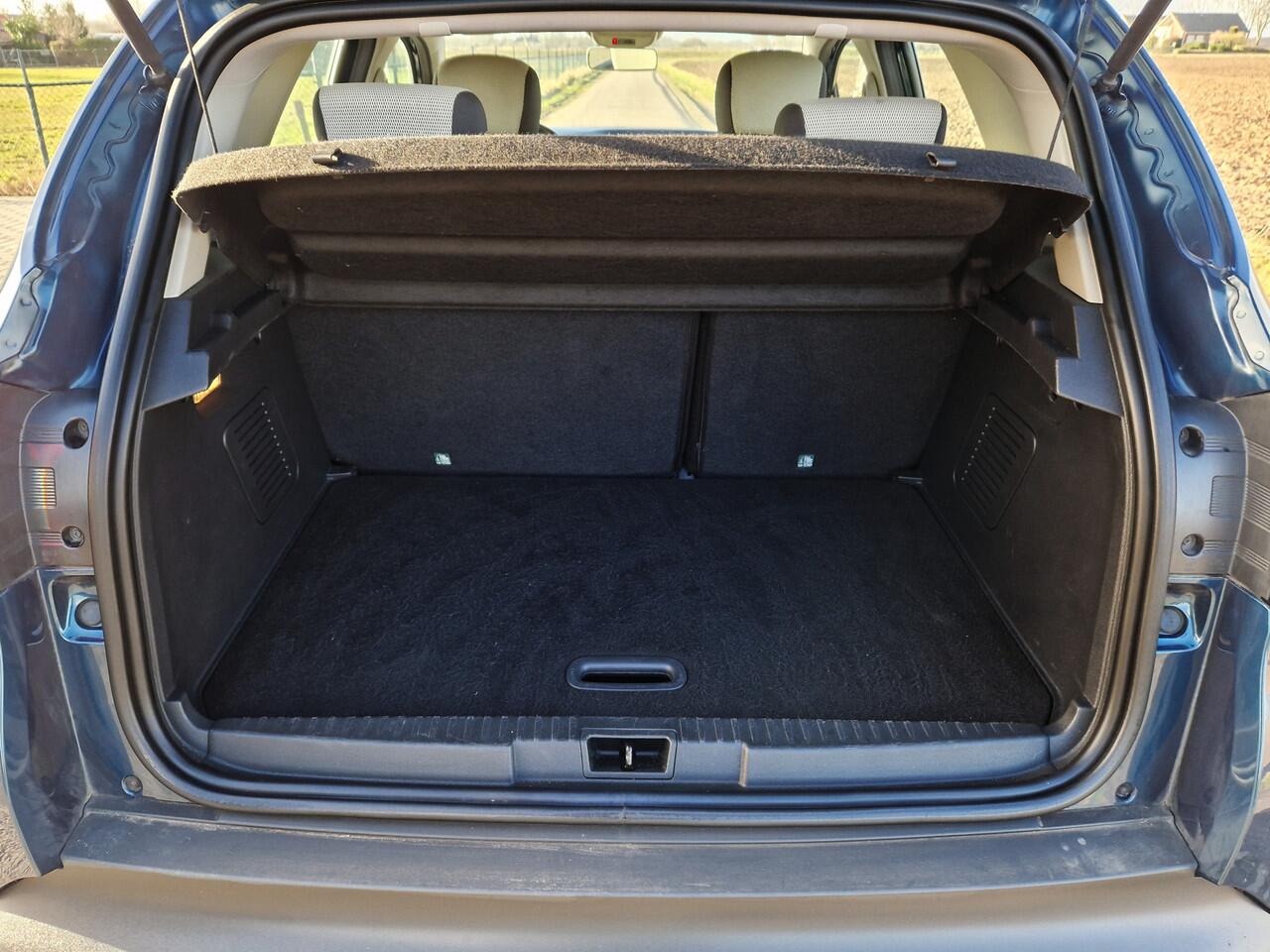 Renault CAPTUR 1.5 dCi - 90 Pk - Euro 6 - AUTOMAAT - Navi -