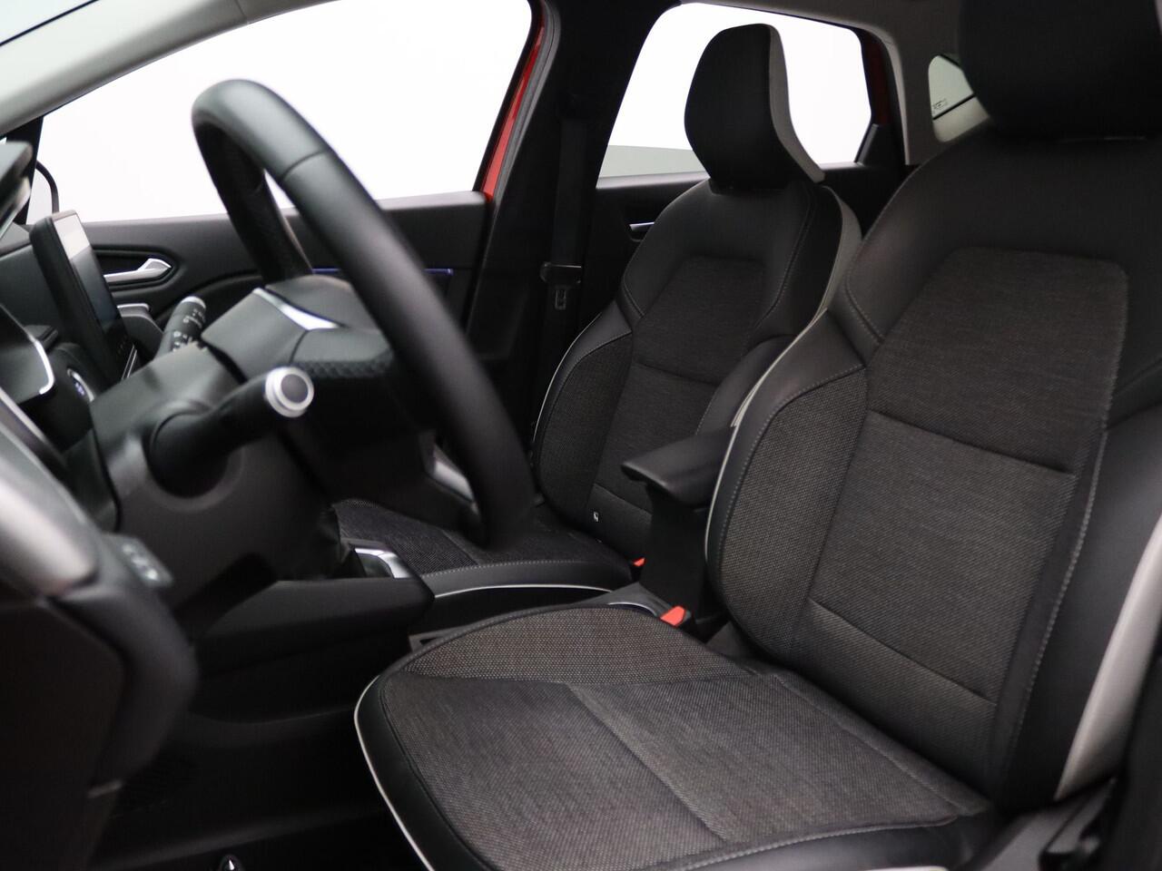 Renault CAPTUR 100pk TCe Intens Cruise | Climate | Navi | Parkeersens. achter