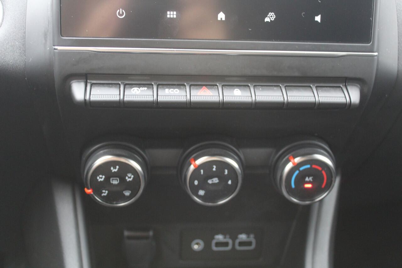 Renault CAPTUR 1.0 TCe 90 Evolution All weather banden l Keyless l LED l Parkeercamera achter l Parkeersensoren voor en achter l Apple carplay / Android auto