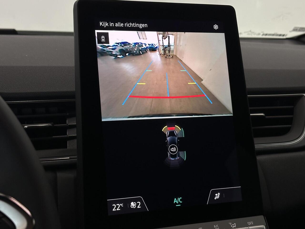 Renault CAPTUR 1.3 Mild Hybrid 140 Techno | Navigatie | Climate Control | Cruise Control | Lichtmetalen velgen 17" | Parkeersensoren voor, achter en achteruitrijcamera | Apple Carplay/Android Auto