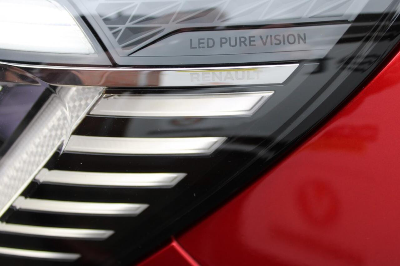 Renault CAPTUR TCe 130 pk Intens AUTOMAAT