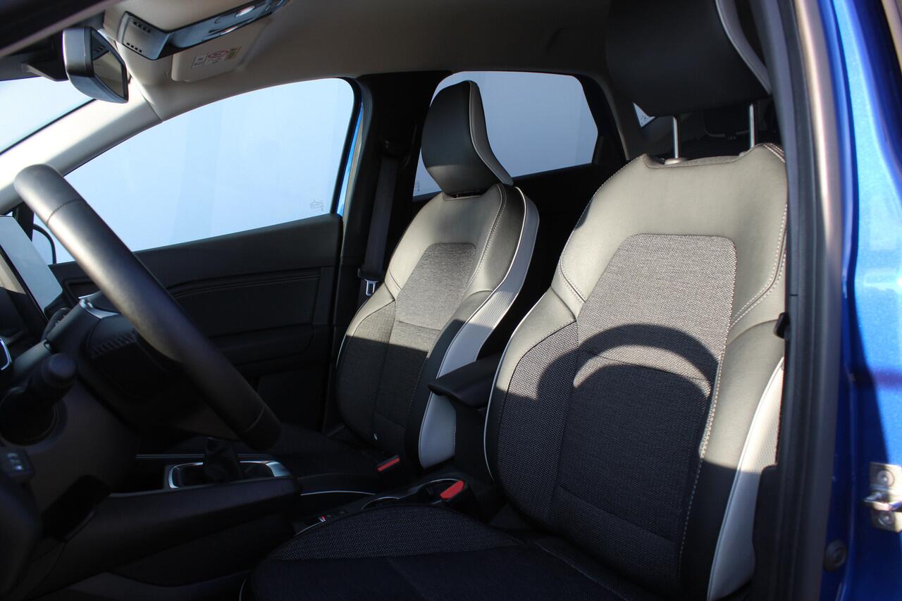 Renault CAPTUR 1.0 TCe 90 Intense Techno Bi-Tone Groot scherm l Virtual cockpit l Key-less l LED l PDC l Camera l AppleCarPlay/AndroidAuto VDL auto