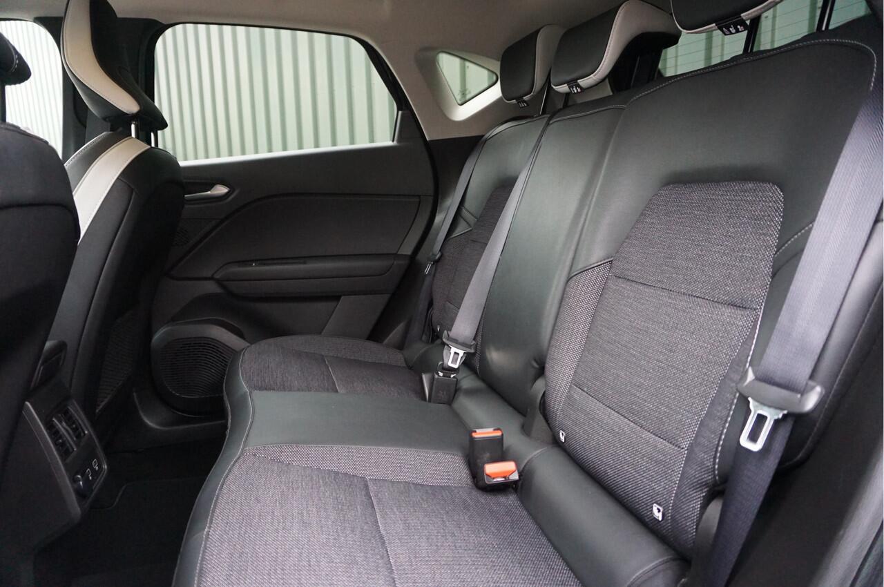 Renault CAPTUR 1.0TCe 90pk Techno + Camera/ Navi/ Carplay/ All season/ Keyless/ LED/ Garantie!