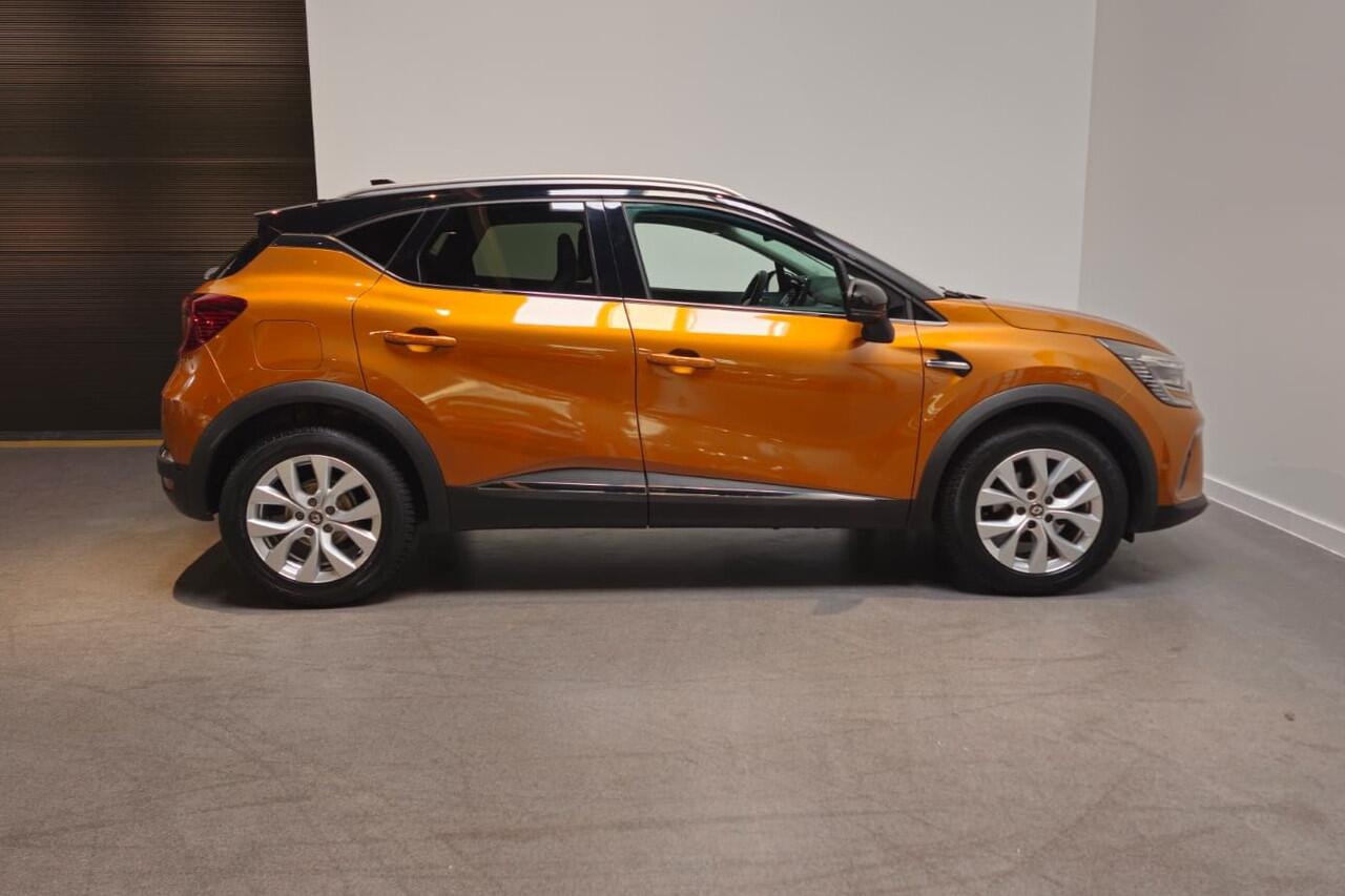 Renault CAPTUR 1.3 TCe 130 Intens Two-tone - Apple Carplay/Android Auto - Stoelverwarming - 360 Cam - Navi