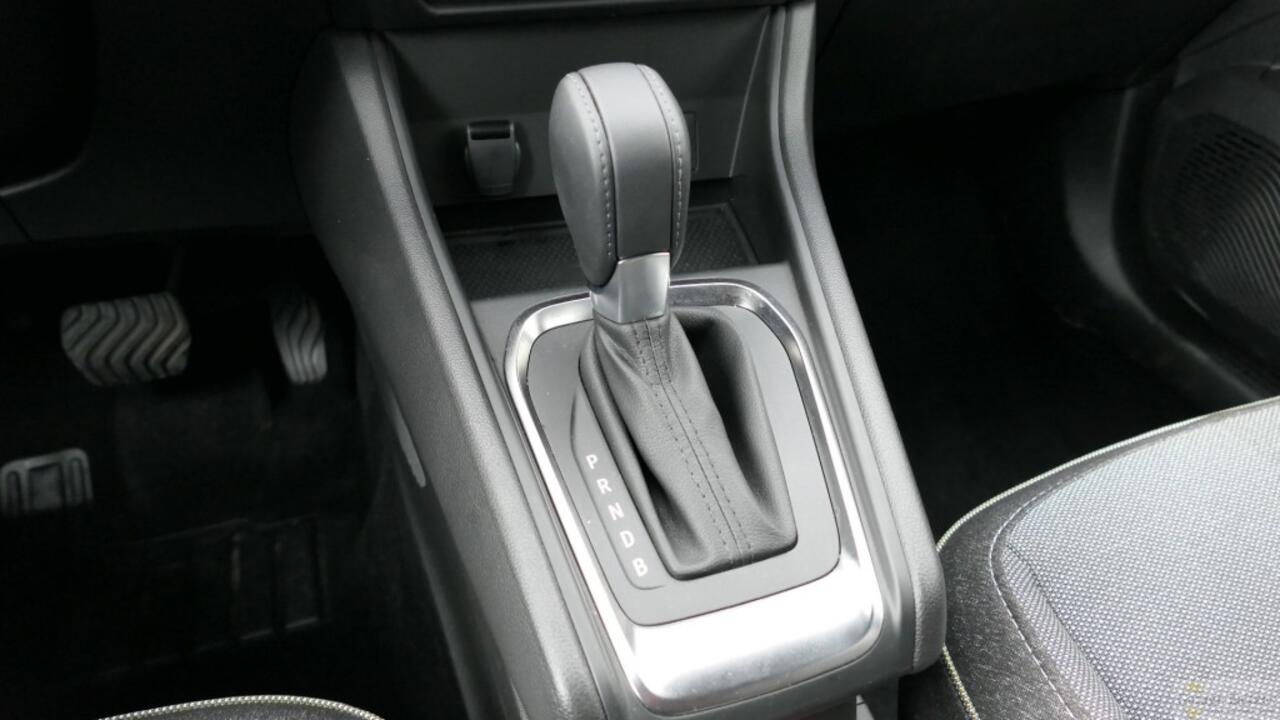 Renault CAPTUR 1.6 145 HEV Full Hybrid Techno