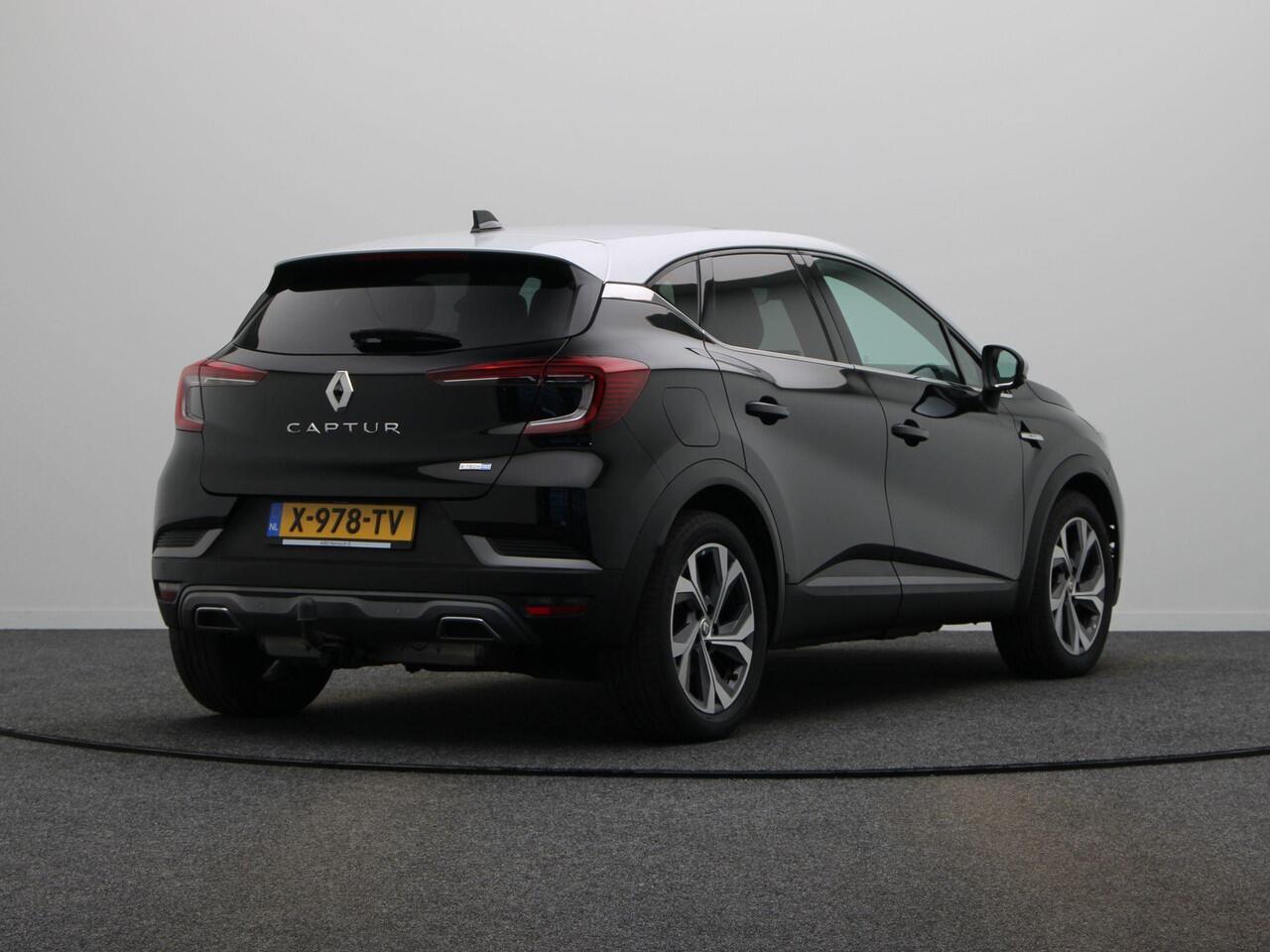 Renault CAPTUR 1.6 E-Tech Plug-in Hybrid 160 R.S. Line | Trekhaak | Elek. bedienbaar Schuif/Kantel dak | Parkeersensoren voor en achter | Achteruitrijcamera |