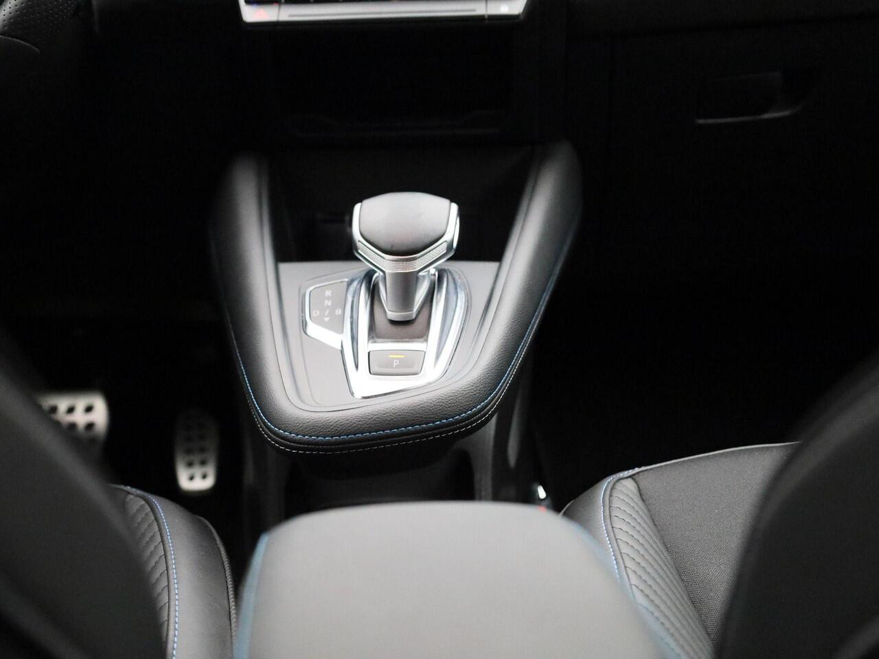 Renault CAPTUR 1.6 E-Tech full hybrid 145Pk esprit Alpine | Navigatie | Camera Rondom | Stuurverwarming | Android & Apple Carplay | Harman Kardon