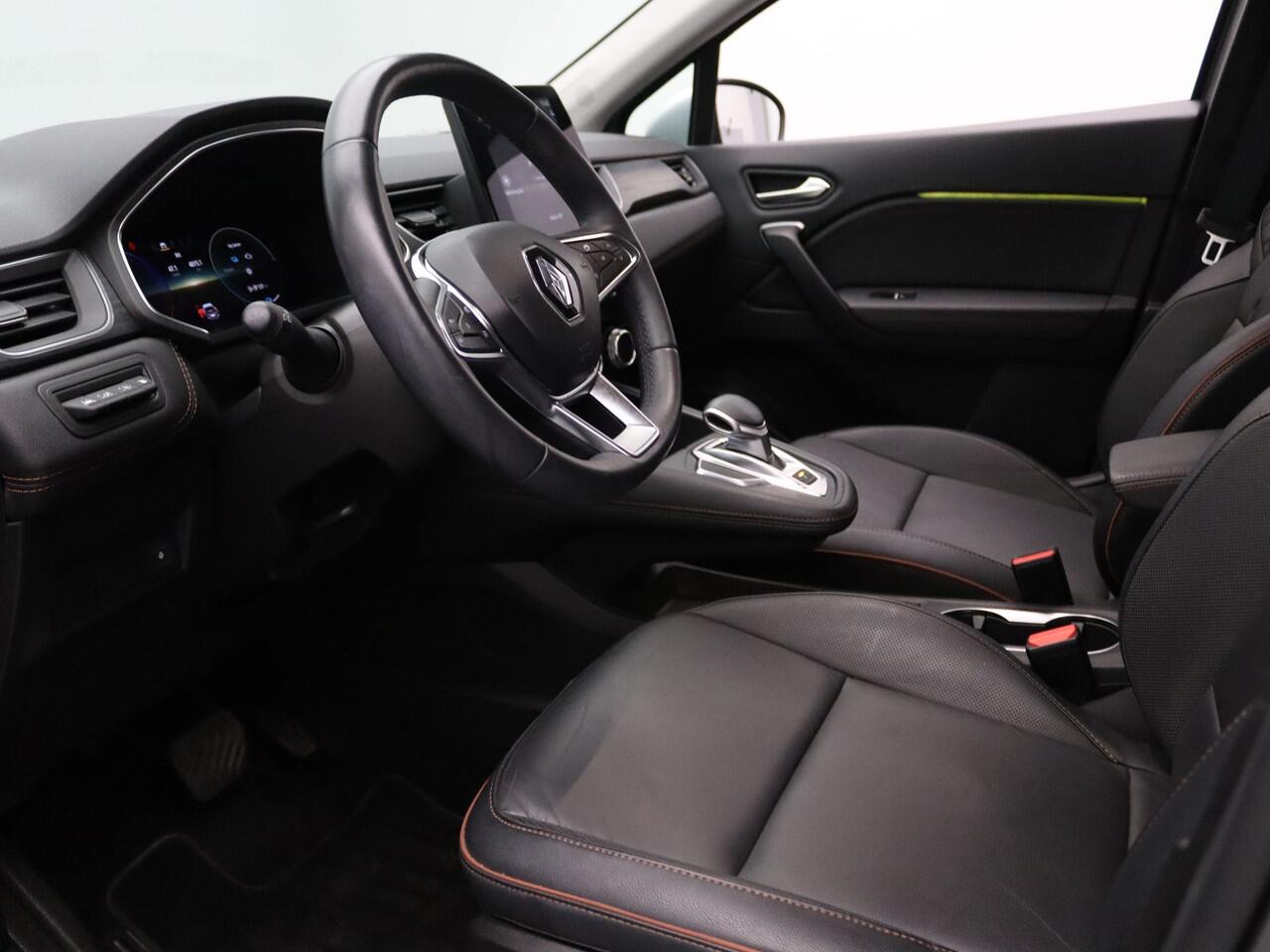 Renault CAPTUR 160pk E-Tech Plug-in Hybrid Initiale Paris Automaat 360° Camera | Cruise | Parkeersens. v+a | Stoel-/stuurverw. | Trekhaak