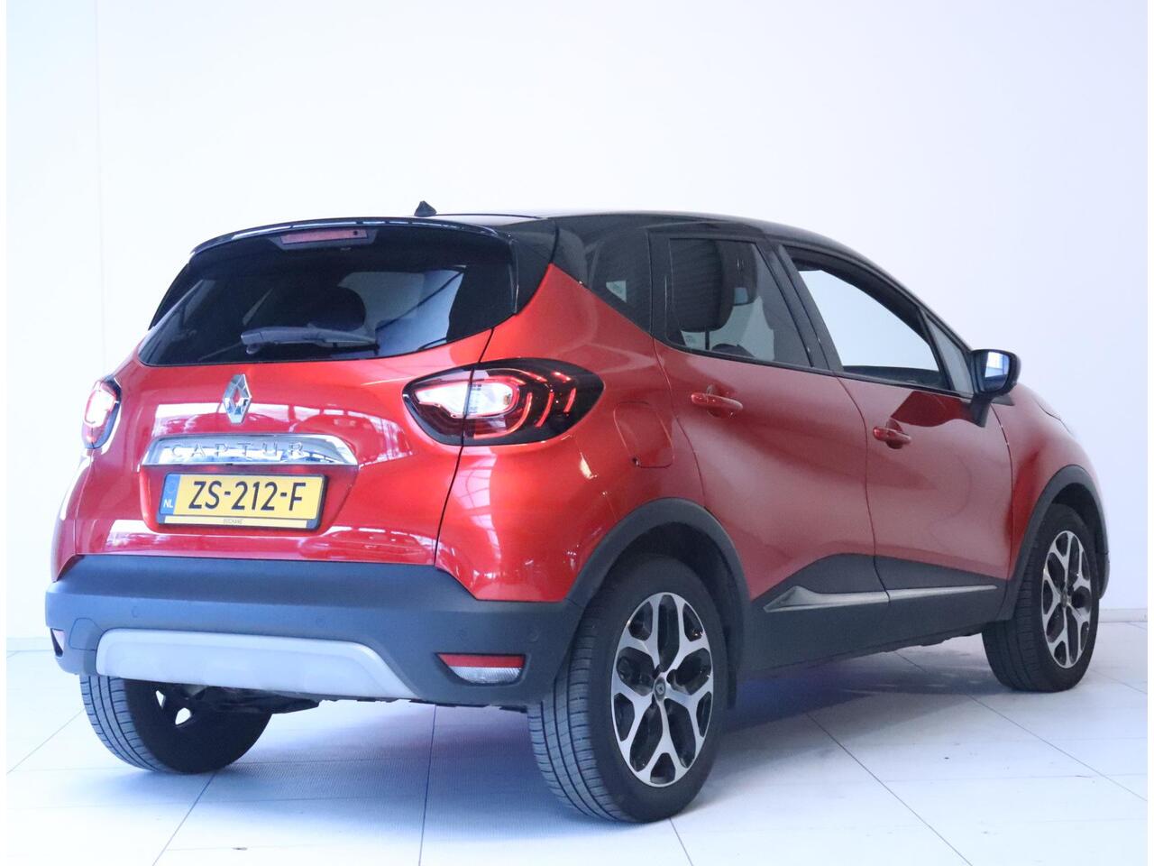 Renault CAPTUR 0.9 TCe Intens | Navigatie | Camera + parkeersensoren | Cruise control