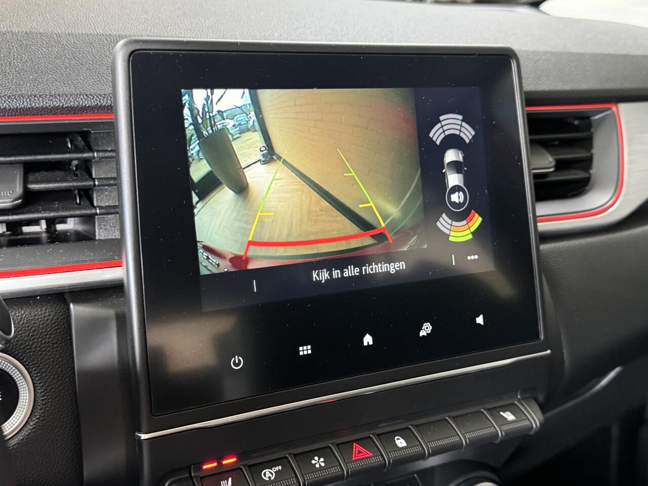 Renault CAPTUR 1.3 TCe 130 Intens | Navi | ACC | Blindspot | Camera |17" | PDC V+A | 100% Onderhouden!