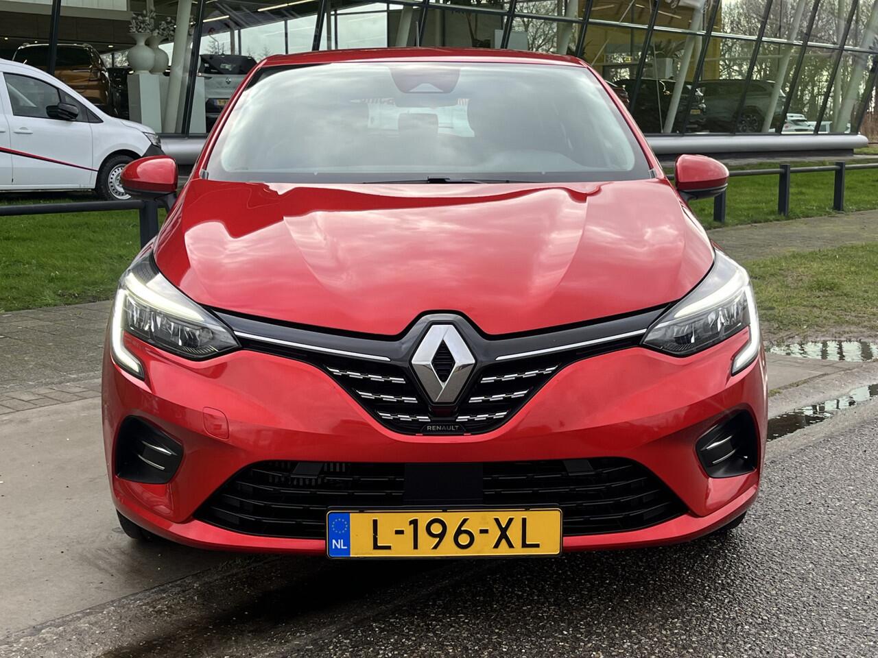 Renault CLIO 1.0 TCe Intens / Keyless / Climate / PDC A / Cruise / Lane assist / Applecarplay - Androidauto /