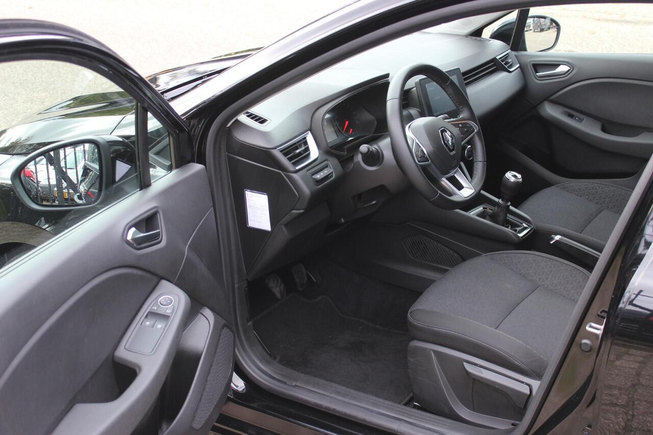 Renault CLIO 1.0 TCe 90 Equilibre, Apple Carplay!