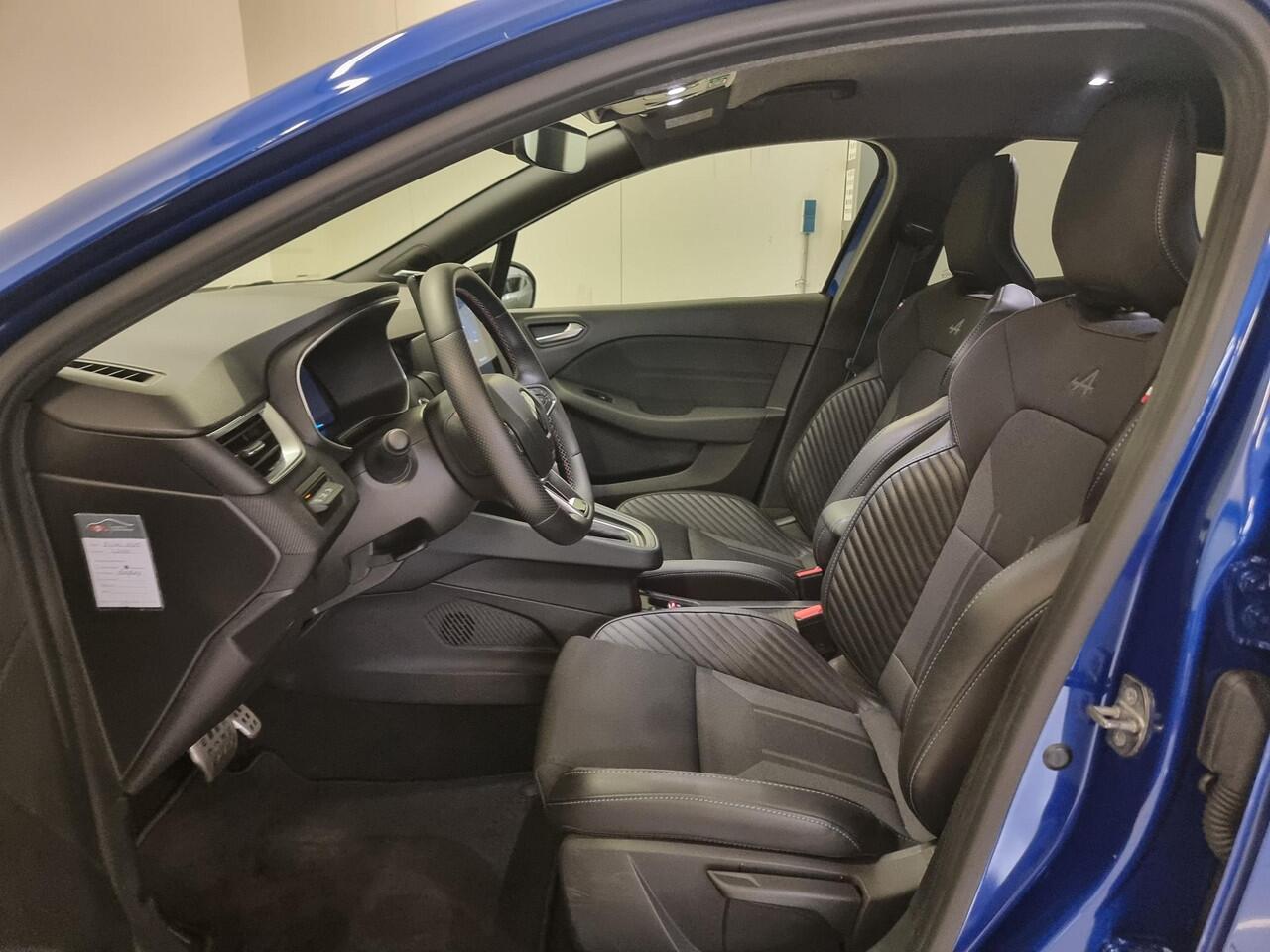 Renault CLIO 1.6 E-Tech Full Hybrid 145 Esprit Alpine | 360º Camera | BOSE Audio | Navigatie |