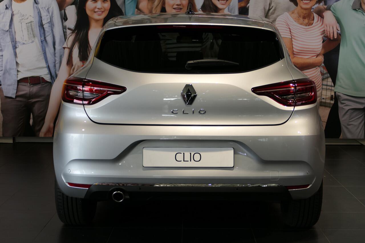 Renault CLIO 1.0 TCe 90 Techno - Occasion Lease vanaf ¤349 p/m - *Vraag naar beschikbaarheid!* - Allseasons - Camera - 9.3 Inch beeld - Sensoren V+A