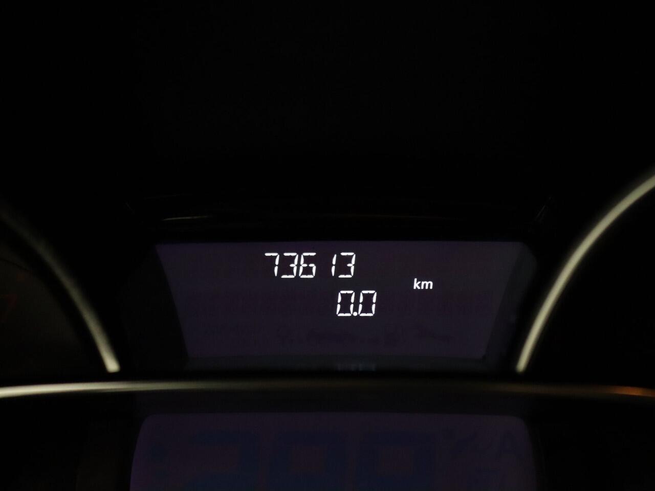 Renault CLIO 90pk TCe Limited Airco | Cruise | Parkeersens. achter