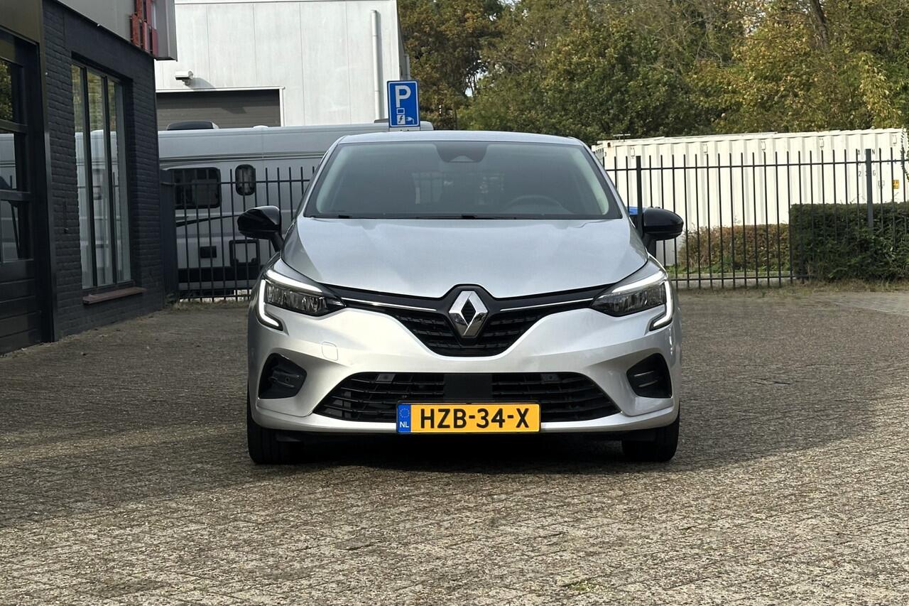 Renault CLIO 1.6 E-Tech Hybrid 145 Evolution