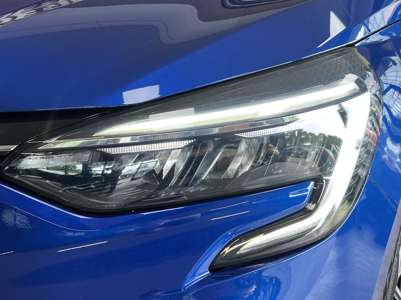 Renault CLIO 1.0 TCe 90 | R.S. Line | Bose | Groot Navi | 360 Camera | Stoerlverwarming | 17 " | Cruise control | LED |