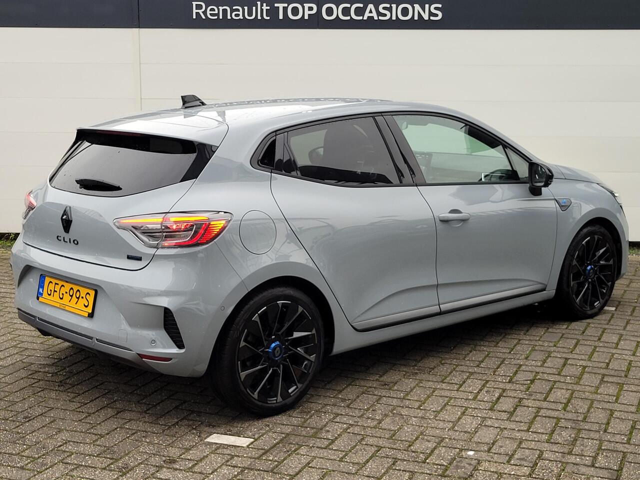 Renault CLIO 1.6 E-Tech Full Hybrid 145 esprit Alpine | Bose | 360° Camera | Adap. Cruise