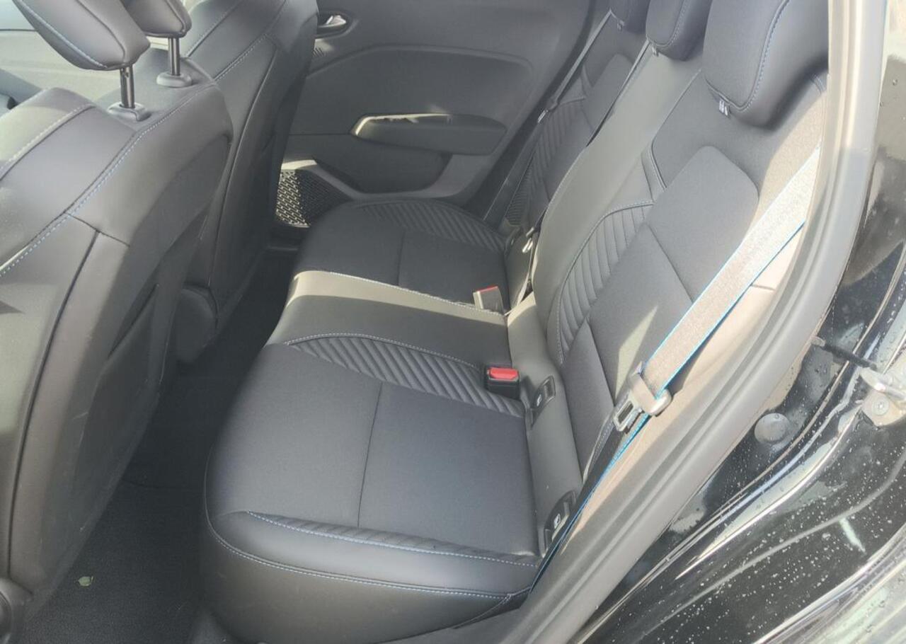 Renault CLIO 1.6 E-Tech Full Hybrid 145 esprit Alpine - Demo