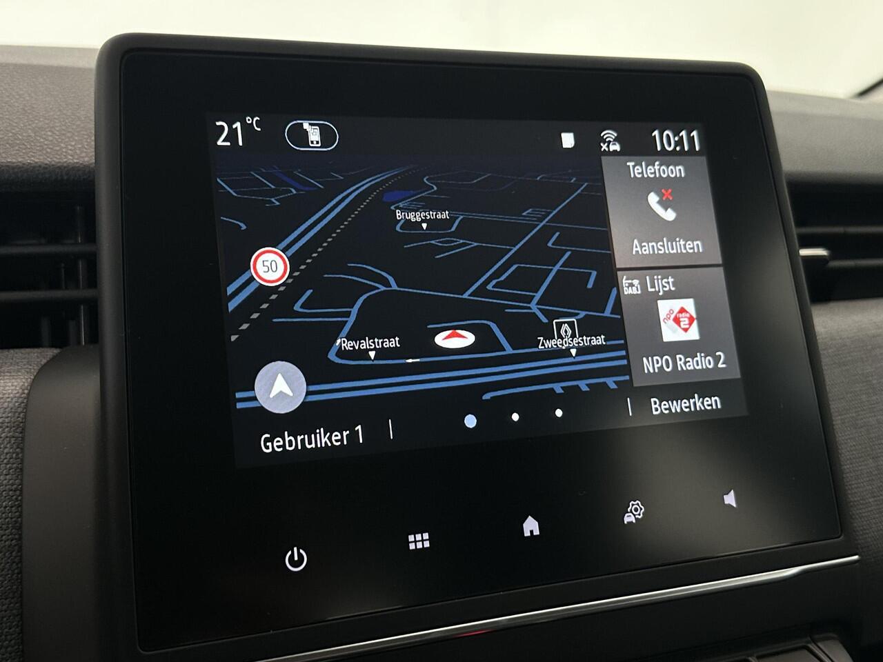 Renault CLIO 1.0 TCe 90 Evolution | Pack Navigation | Achteruitrijcamera | Van: ¤ 26.359,- nu rijklaar voor: ¤ 24.359,-