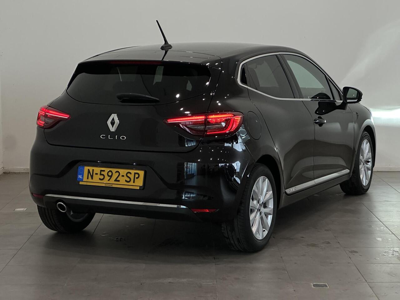 Renault CLIO 1.0 TCe 90 Intens | Navigatie | Climate Control | Cruise Control | Parkeersensoren voor, achter en achteruitrijcamera | Apple Carplay/Android Auto