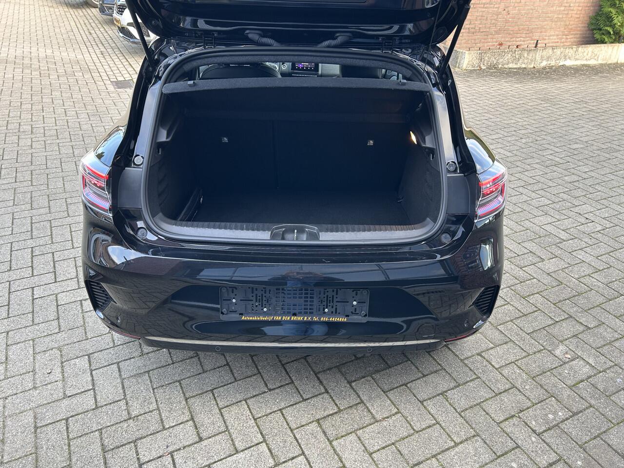 Renault CLIO 1.6 E-Tech Full Hybrid 145 techno