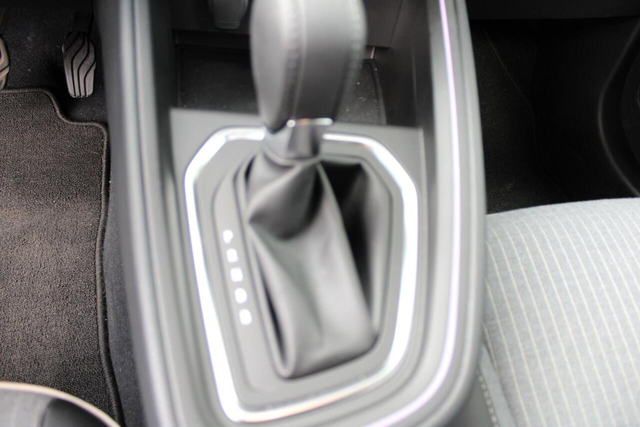 Renault CLIO 1.6 E-Tech Full Hybrid 145 techno | 360 CAMERA | PARKEERSENSOREN V+A | CLIMATE CONTROL | CRUISE CONTROL | APPLE CARPLAY