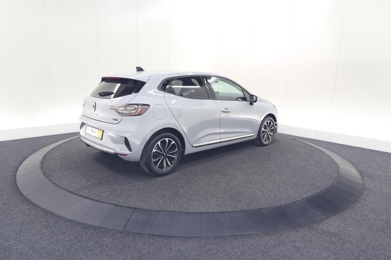 Renault CLIO 1.6 E-Tech Full Hybrid 145 techno | 360 Camera | Adaptieve Cruise Control | Dodehoekdetectie | 9.3 Inch Groot Scherm