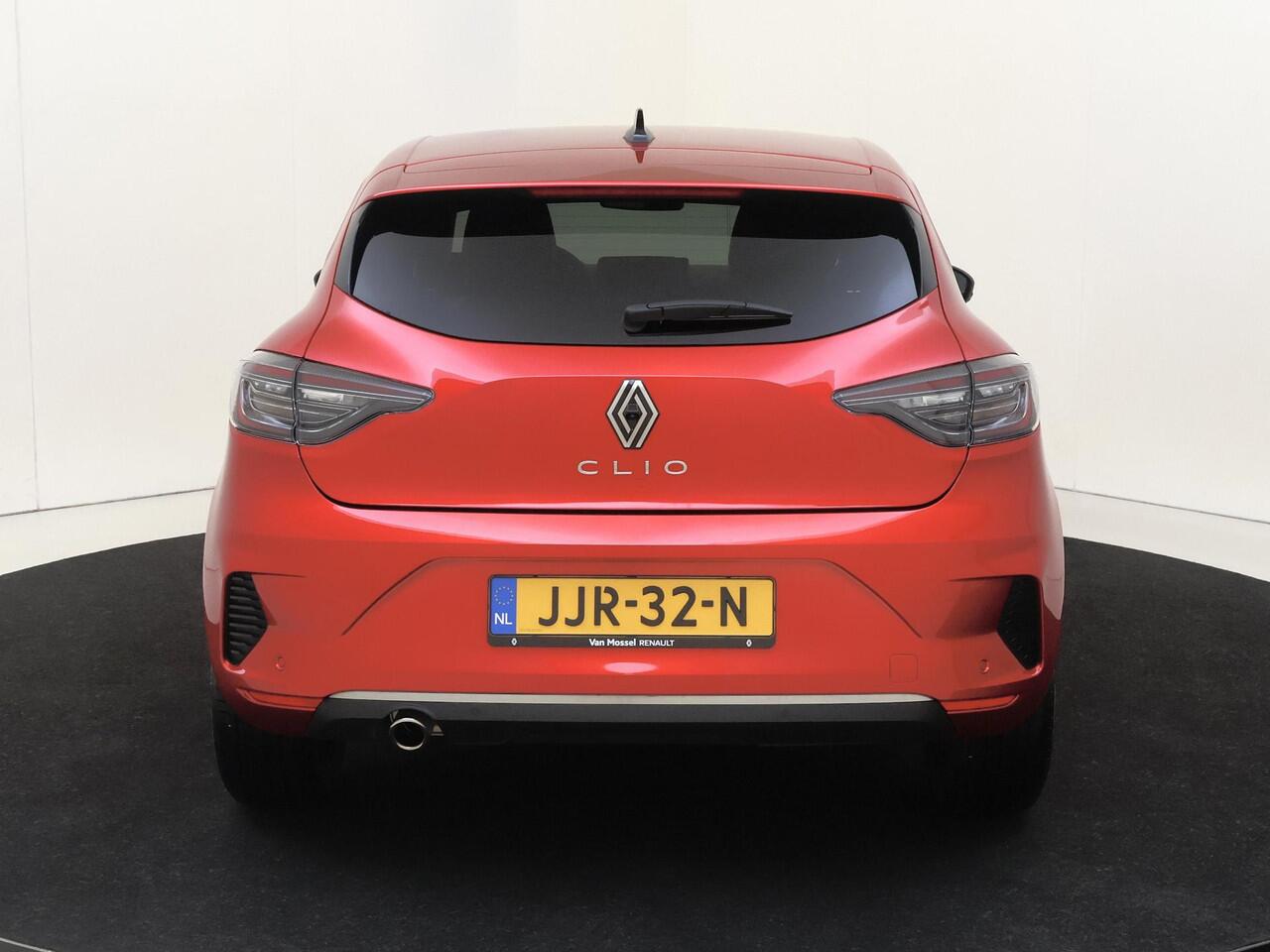 Renault CLIO TCe 90 GPF Techno | EASY LINK navigatiesysteem met Apple CarPlay & Android Auto | Achteruitrijcamera + sensoren | Climate control | 16" Lichtmetalen velgen | Metaalkleur |