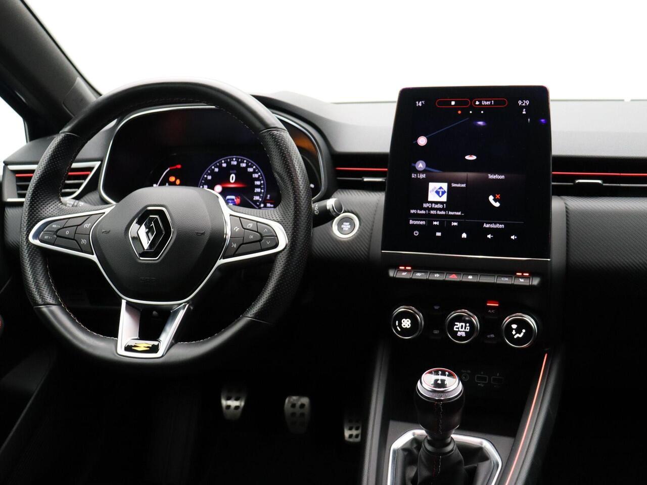 Renault CLIO 1.0 TCe R.S. Line | Clima | Achteruitrij camera | Stoelverwarming | Cruise | Keyless | trekhaak.