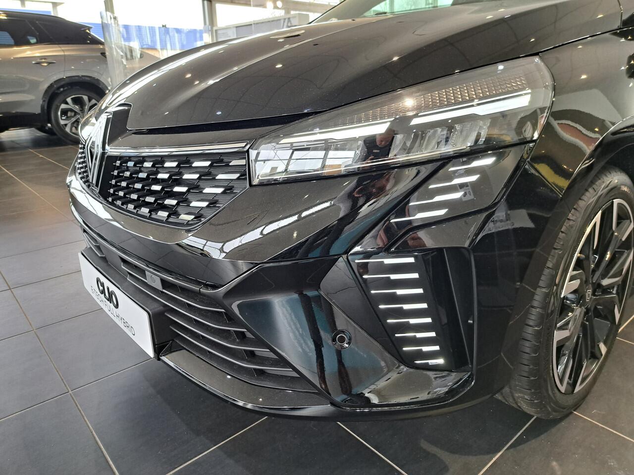 Renault CLIO 1.6 E-Tech Full Hybrid 145 techno | 17" LM velgen | Navigatie | Climat Control | BOSE | Demonstratieauto, vraag naar beschikbaarheid |