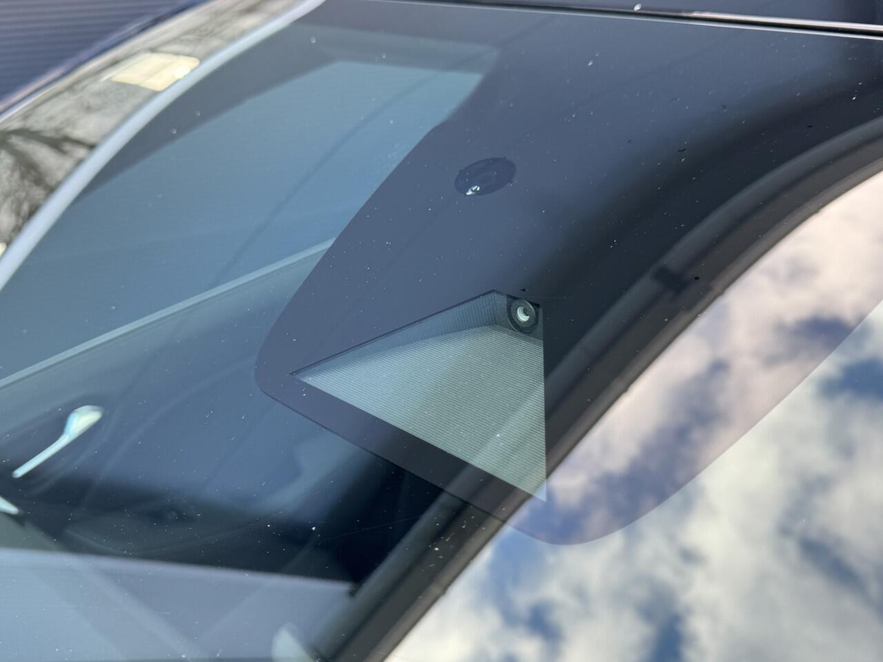 Renault CLIO 1.6 E-Tech Hybrid 140 R.S. Line Automaat Climate Control Camera Winterpakket Pack Vision Leer