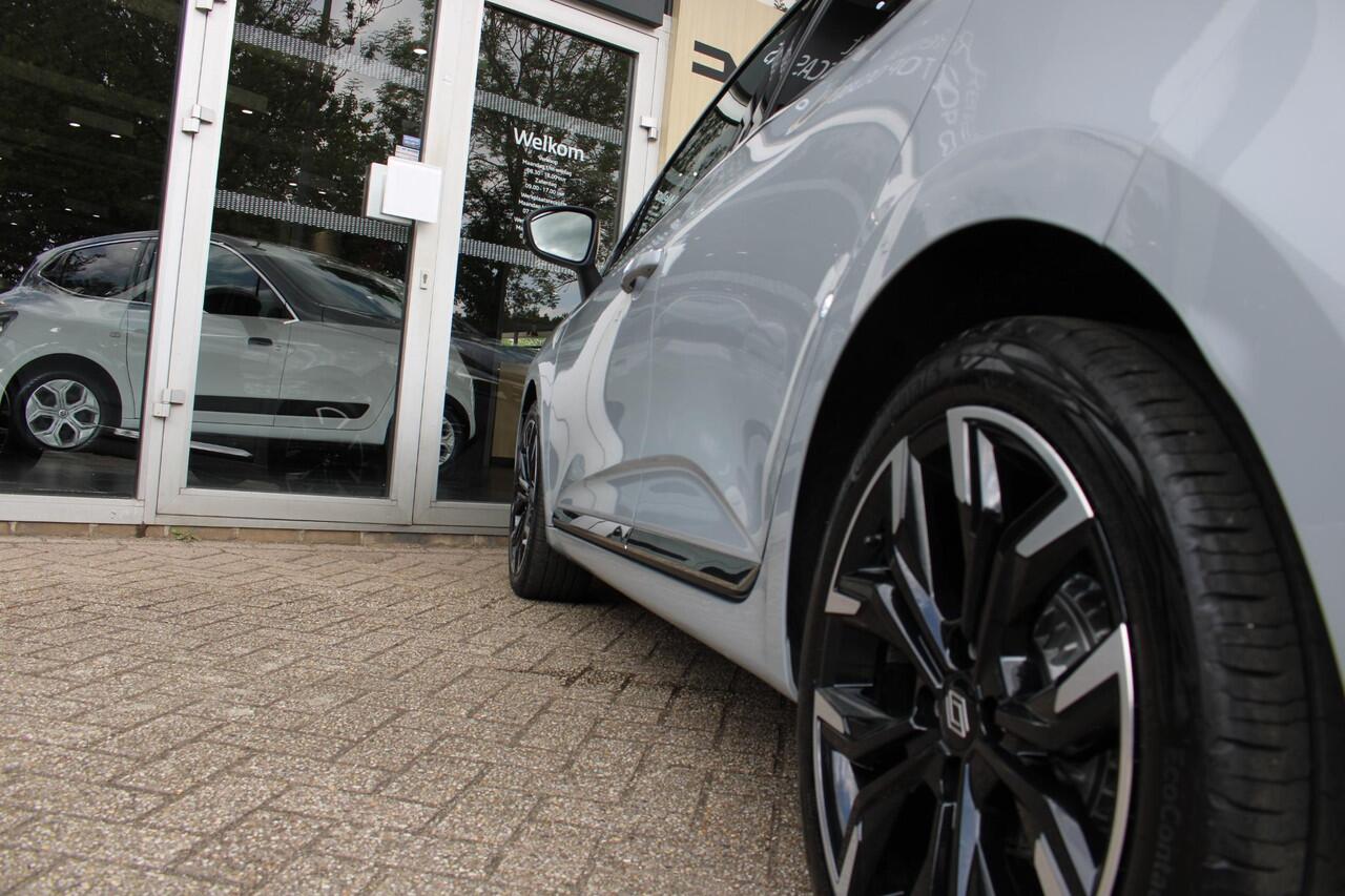 Renault CLIO 1.0 TCe 90 GPF techno | Achteruitrijcamera | 17" Lichtmetalen Velgen | Climate Control