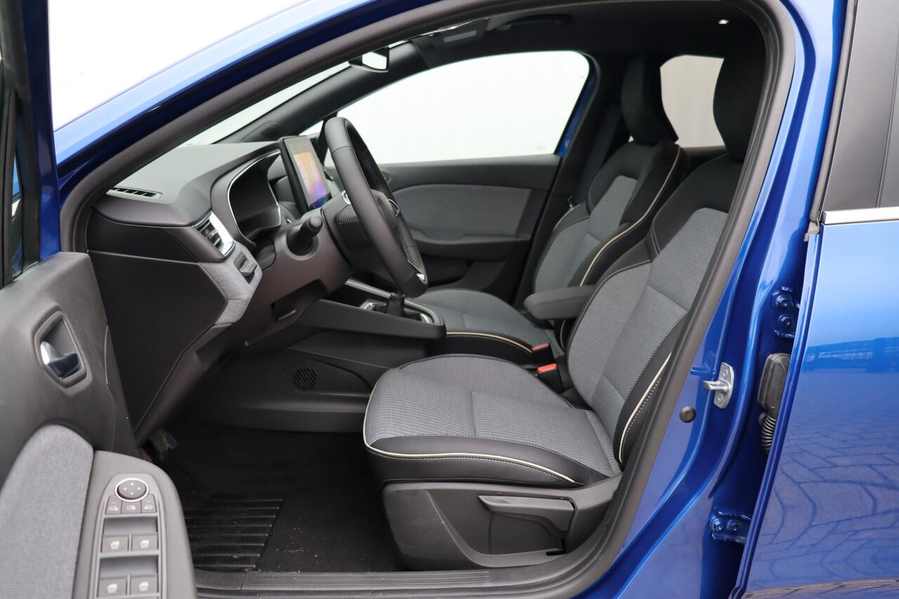 Renault CLIO 1.0 TCe 90 GPF techno | ¤2500 Voordeel | Adaptive Cruise | Navigatie | 360 Camera | Stoel-/Stuurverwarming