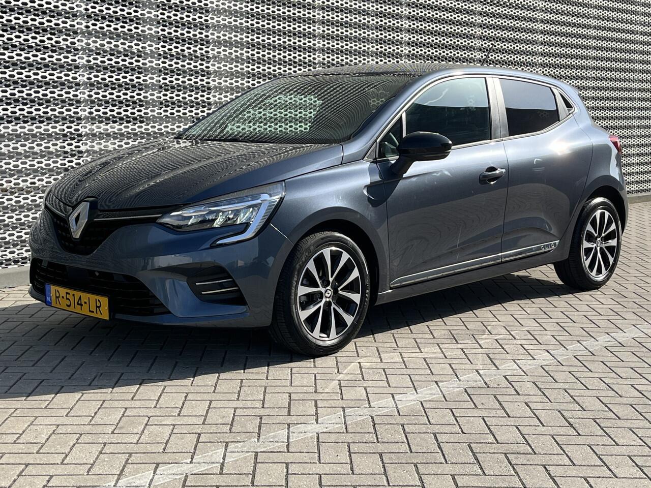 Renault CLIO 1.0 TCe Zen / App connect / Parkeersensoren achter / Cruise controle / Lichtmetaal 16 inch /