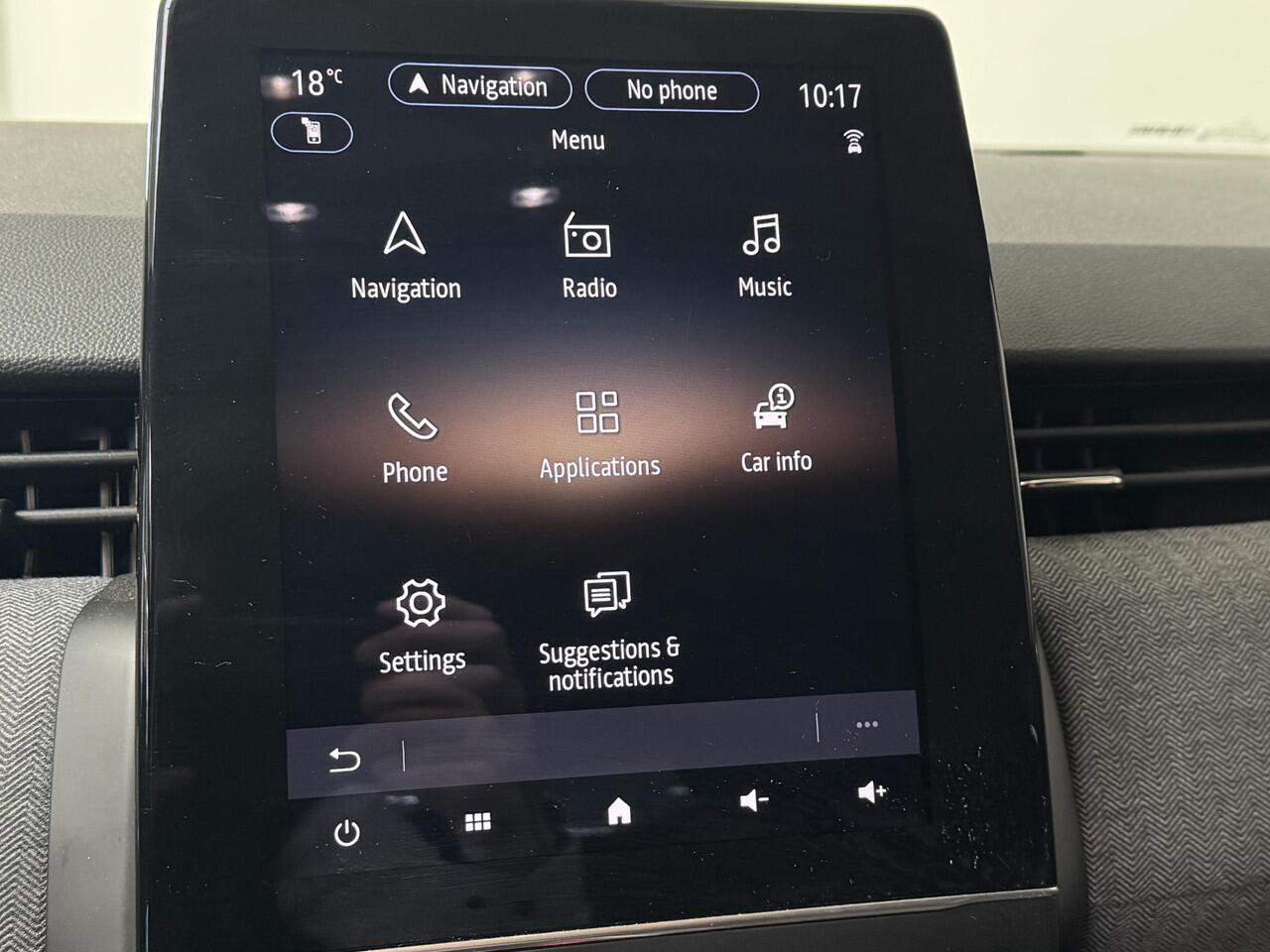 Renault CLIO 1.6 E-Tech Full Hybrid 145 techno | Navigatie | Camera | Cruise control | Lichtmetalen velgen 17" |