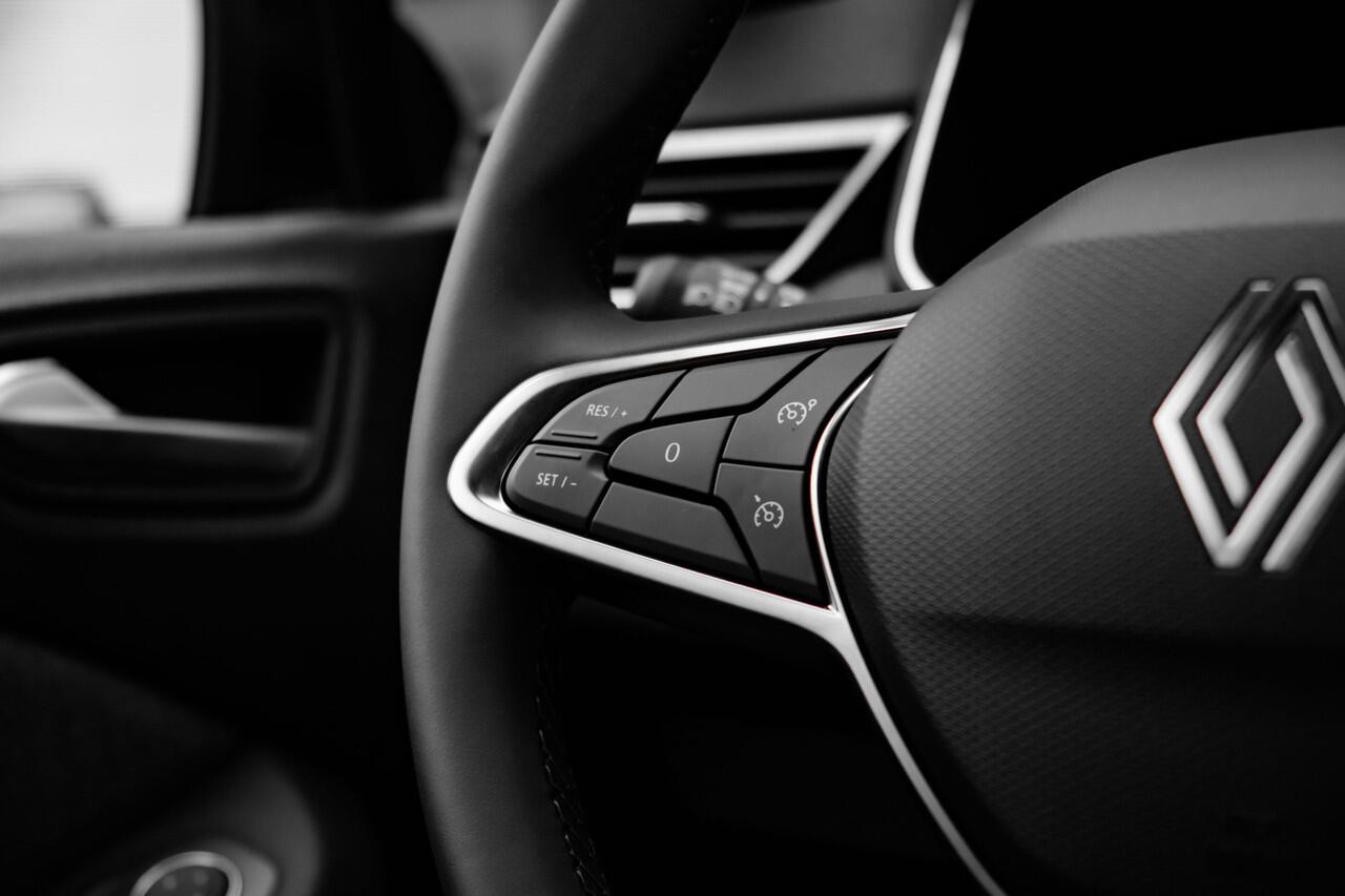 Renault CLIO 1.6 E-Tech Full Hybrid 145 techno NU met ¤ 4000,- KORTING