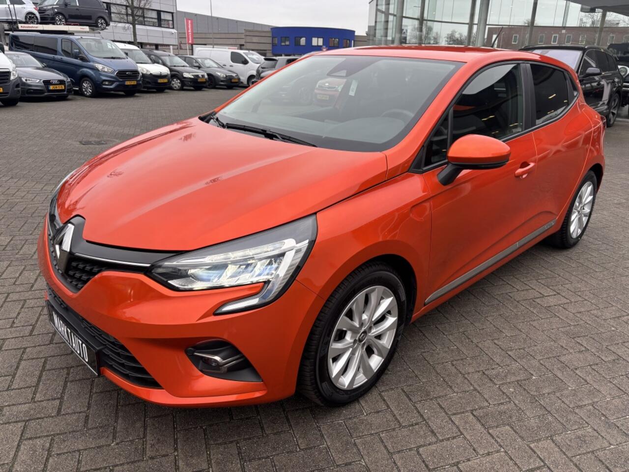 Renault CLIO 1.0 TCe Intens Cruise Carplay Navi PDC