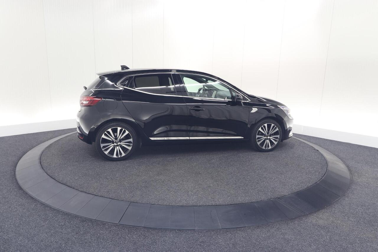 Renault CLIO TCe 130 EDC Initiale Paris | Pack Winter | Camera | BOSE Audio | Dodehoekdetectie