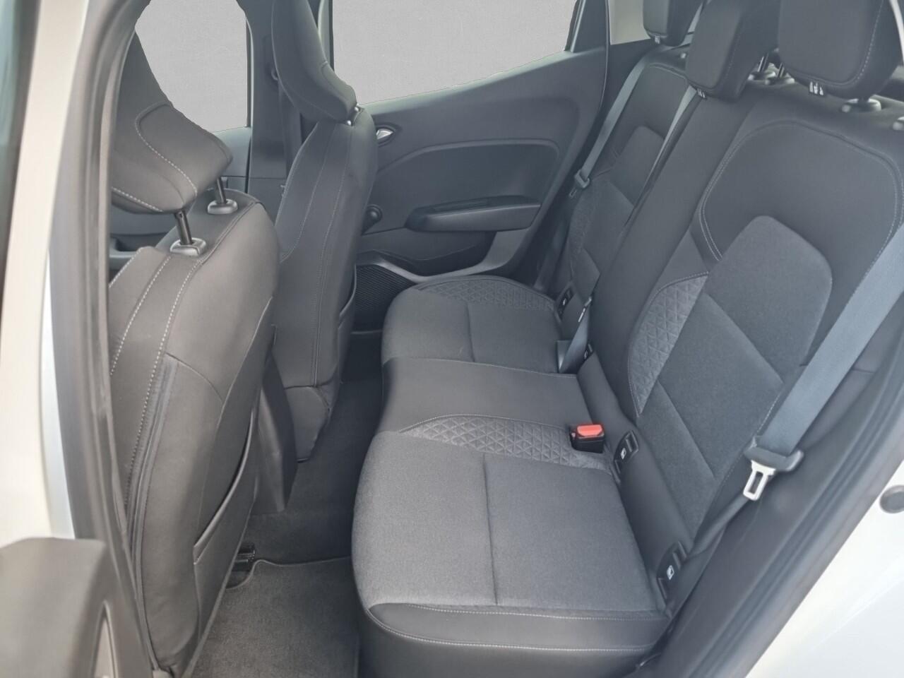 Renault CLIO 1.0 TCe Zen 100PK NAVI / ECC / STOELVERW / CRUISE