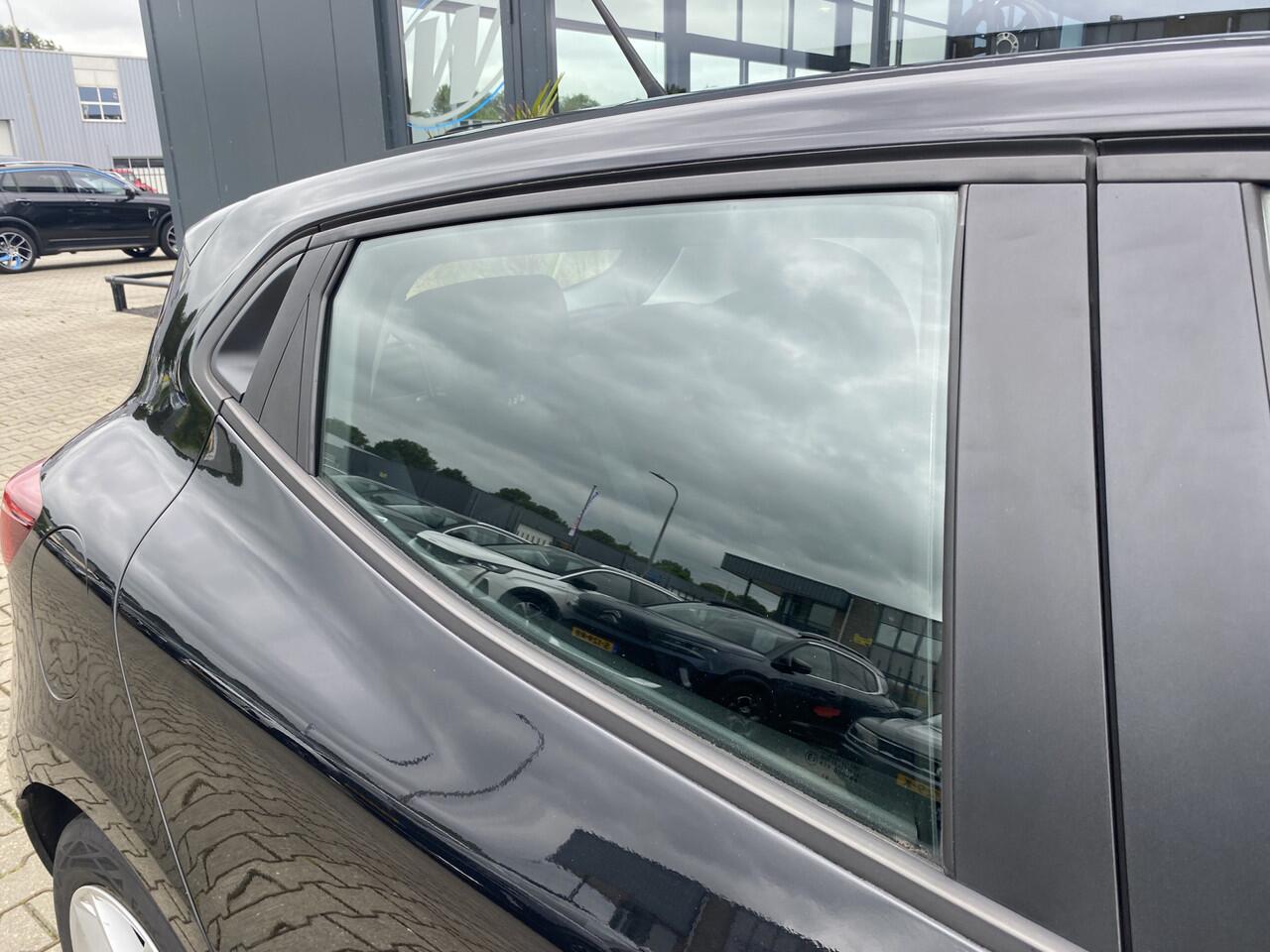 Renault CLIO 1.0 TCe Zen App Connect, Cruise Control & Airco