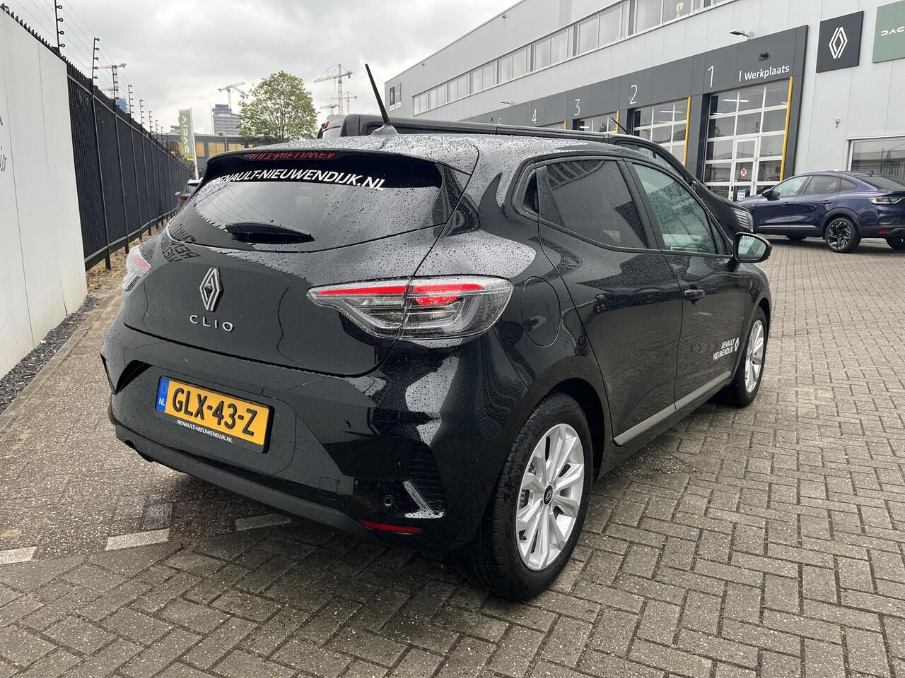 Renault CLIO 1.0 TCe 90 GPF evolution / Demo Zuidoost / Vraag naar beschikbaarheid / Navigatie / Camera / Lichtmetalen velgen