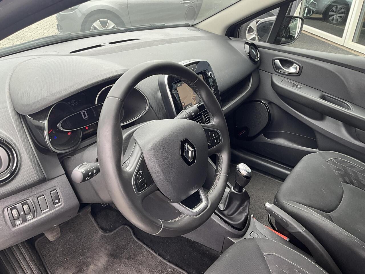 Renault CLIO Estate 0.9 TCe Limited